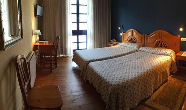 Apartamentos Cuevas Del Mar Nueva De Llanes Luaran gambar